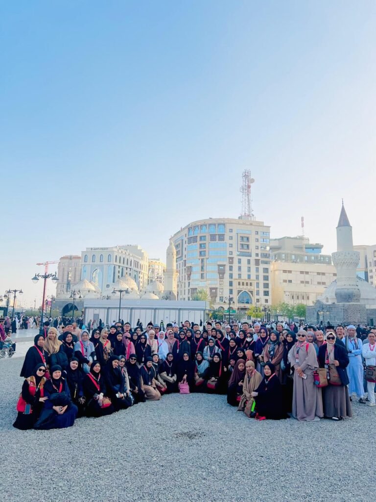 harga paket Umroh Plus Haikou China Alhijaz